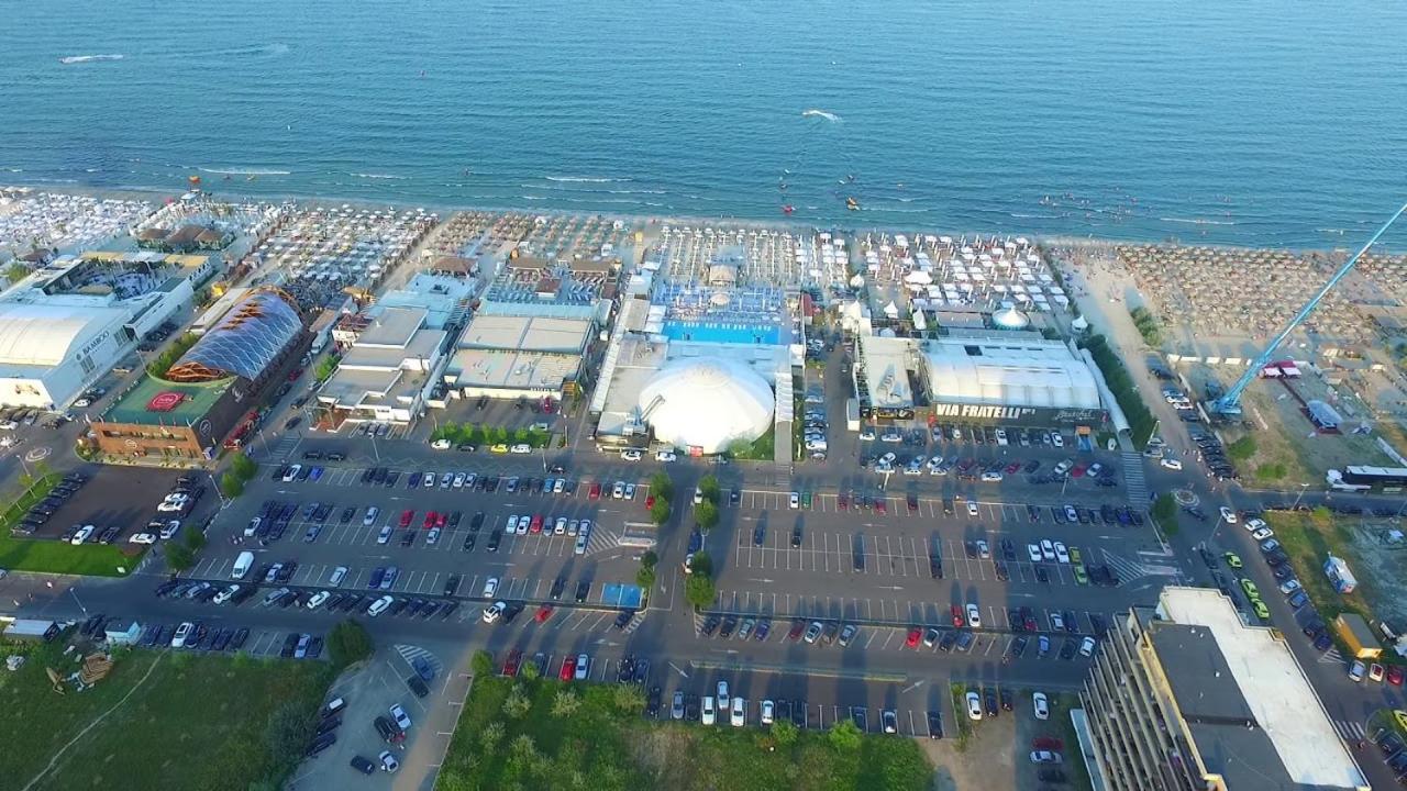 Aqua Vista Fratelli - Vedere Top La Mare Si Lac - Summerland Lägenhet Mamaia Exteriör bild